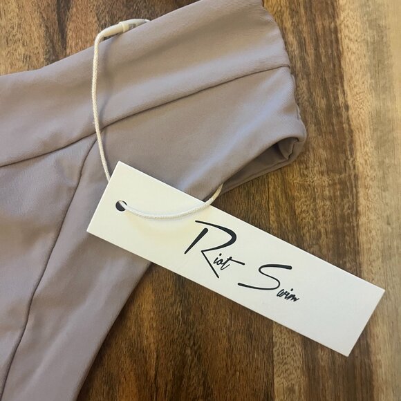 UNWORN Beach Riot highwaisted purple bikini - Picture 5 of 5